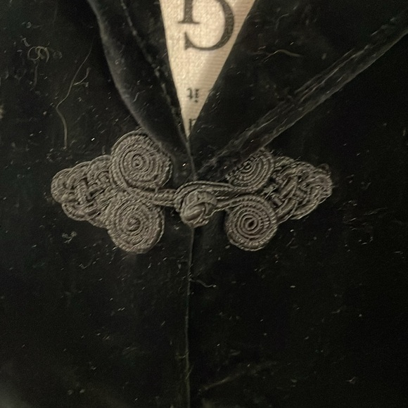 Warehouse US size 6 faux velvet Black vest - Picture 2 of 6